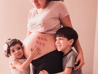 Conoce los síntomas que puedes tener en tu periodo de embarazo. Conoce los síntomas que puedes tener en tu periodo de embarazo.