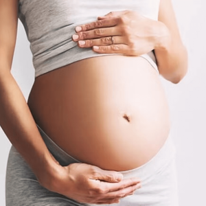 Eritroblastosis fetal: incompatibilidad de los grupos sanguíneos de la madre y el bebé. Eritroblastosis fetal: incompatibilidad de los grupos sanguíneos de la madre y el bebé.